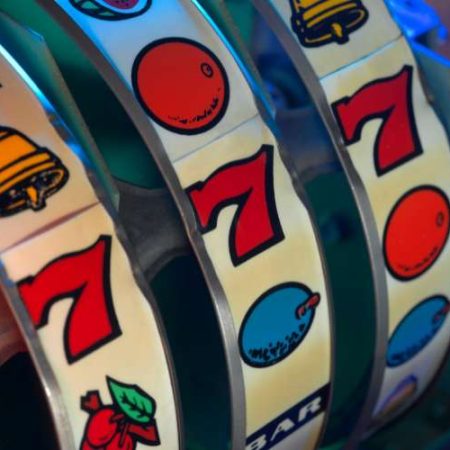 Mobile Slots: A Guide for On-the-Go Gaming